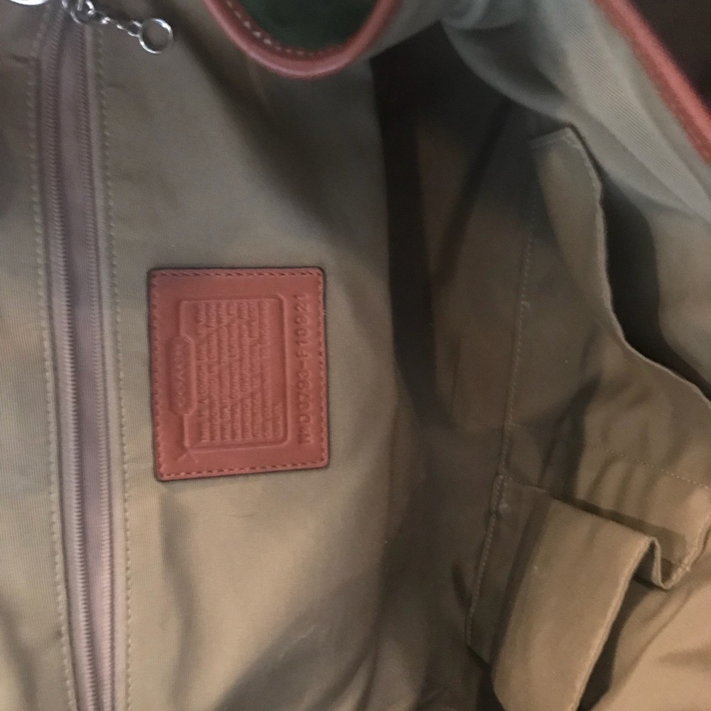 Authentic Coach Purse - Picture 5 of 6